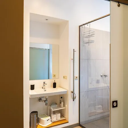 Apartment Urban Oasis *